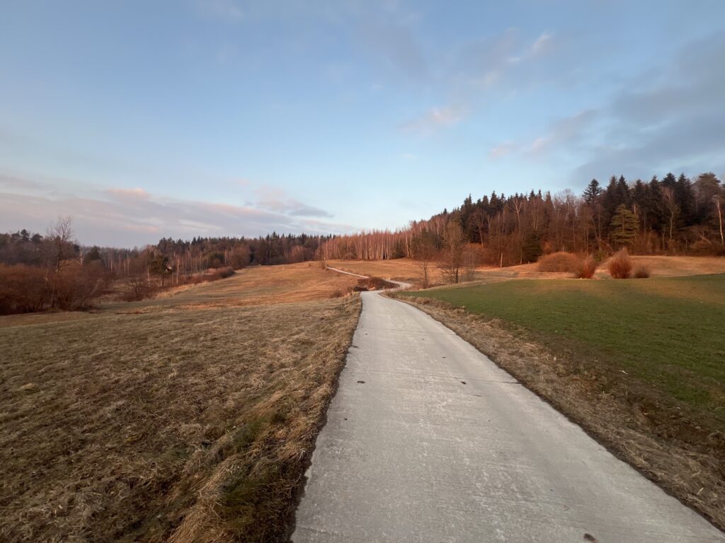 jesień-wyskitna-zielony-szlak-agroturystyka-beskid-niski